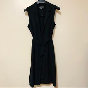 💄 3/$30 Long black belted vest Medium Size 8/10